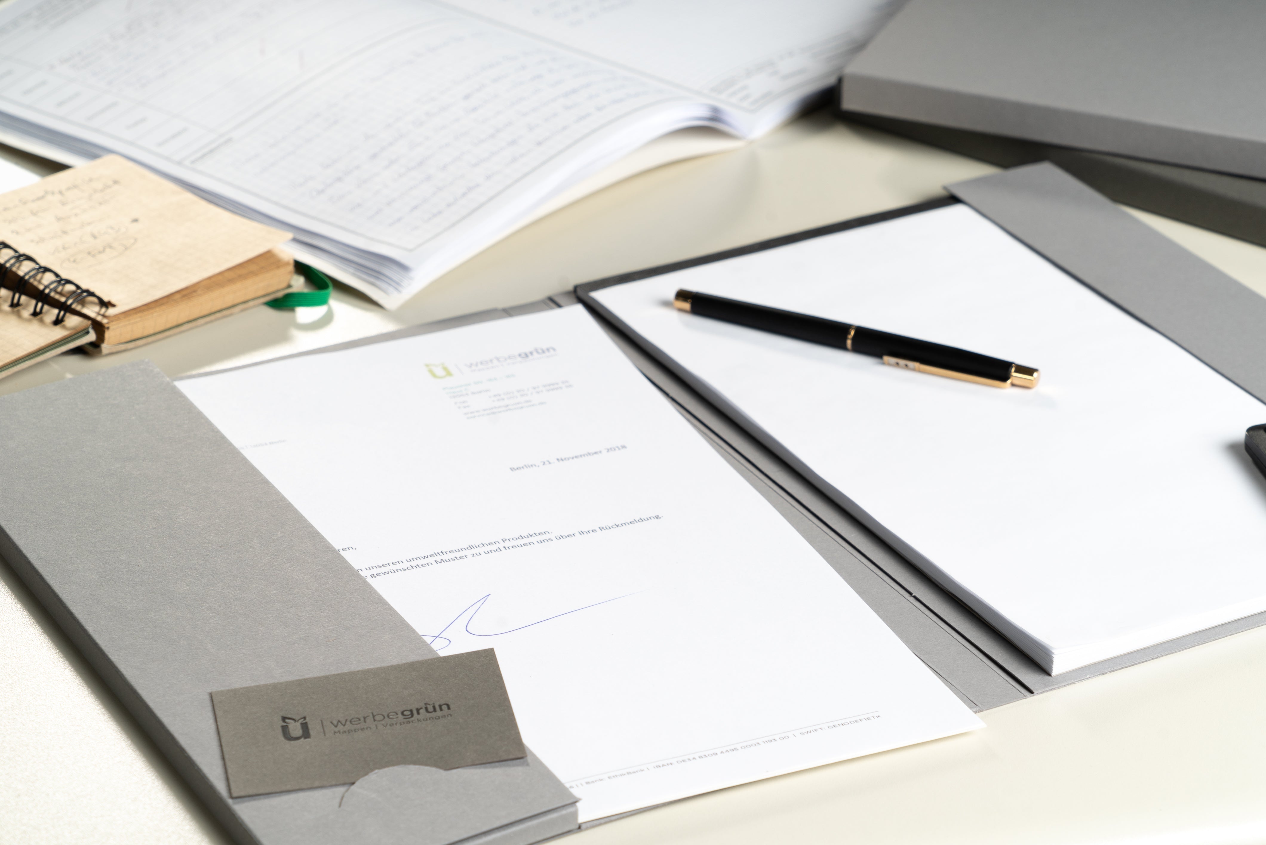 Individuelle Konferenzmappen mit Block A4 | werbegrün