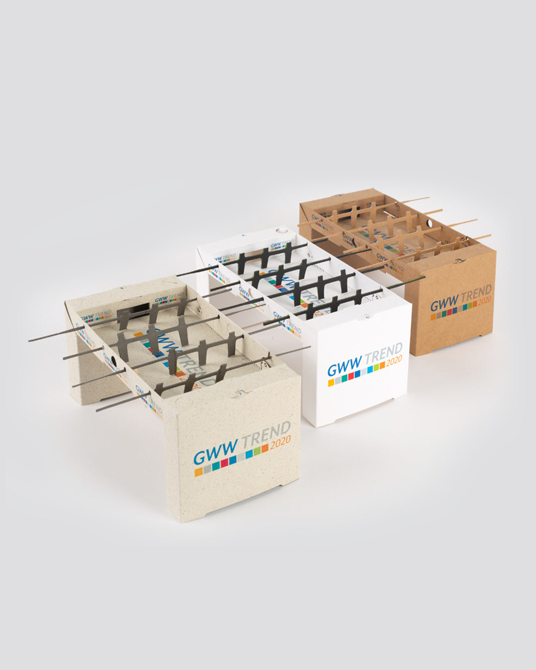 Individuell gestaltbarer Kicker in verschiedenen Pappfarben für Werbezwecke von werbegrün.